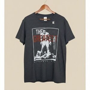 Muhammad Ali The Greatest T-Shirt Mens XL Gray Boxing Legend Graphic Tee NWT